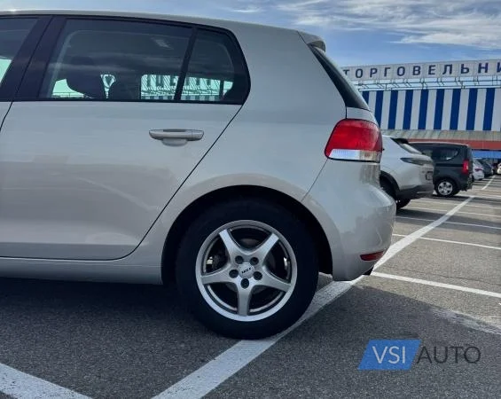 Volkswagen Golf 2011