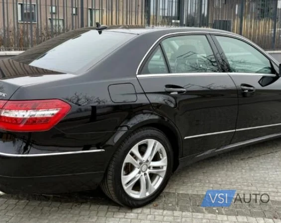 Mercedes-Benz E-Класс 2010