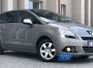 Peugeot 5008 2011